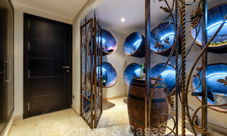 Moderne villa met panoramisch golf- en zeezicht te koop in Los Flamingos Golf in Marbella - Benahavis 26038 