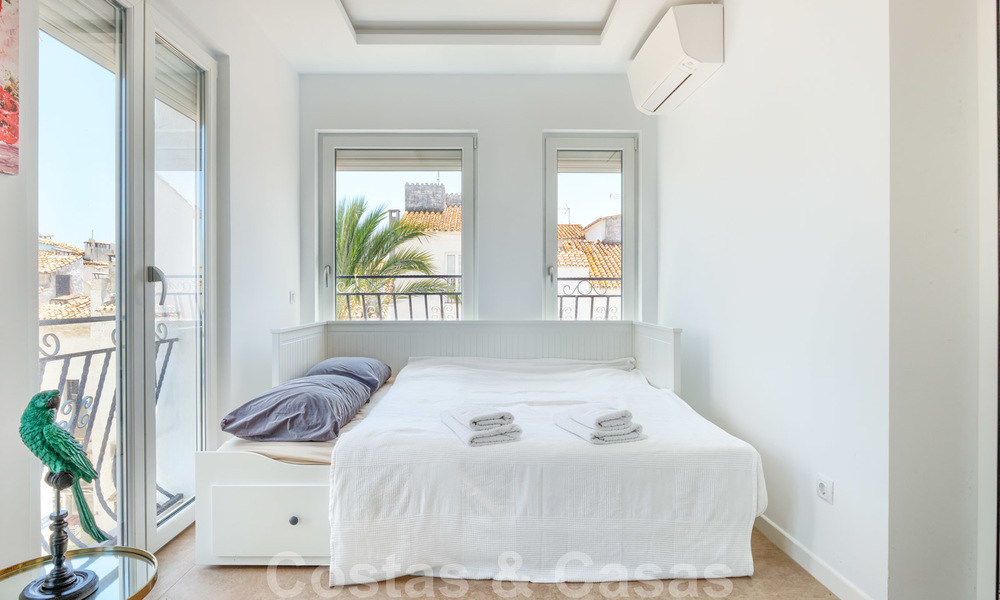 Volledig gerenoveerd modern luxe appartement te koop in de jachthaven van Puerto Banus, Marbella 26226