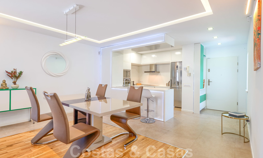 Volledig gerenoveerd modern luxe appartement te koop in de jachthaven van Puerto Banus, Marbella 26232