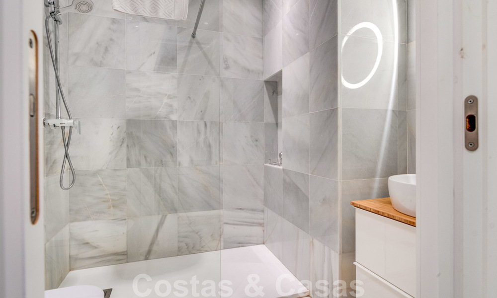 Uitzonderlijke aanbieding: prachtig eigentijds gerenoveerd appartement te koop in het historische centrum van Malaga 26249