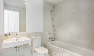 Modern penthouse appartement te koop op de New Golden Mile, tussen Marbella en Estepona, op loopafstand van supermarkten en het strand 26361 