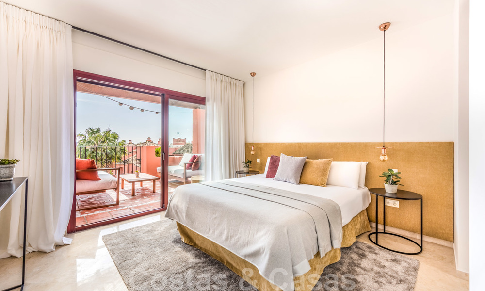 4 slaapkamer Penthouse te koop met zeezicht in een strandcomplex in Marbella oost 26382