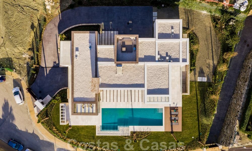 Moderne nieuwe luxe villa met prachtig golfzicht te koop in Benahavis - Marbella 26618