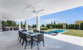 Gerenoveerde luxe villa te koop in een moderne mediterrane stijl in het exclusieve Cascada de Camojan op de Golden Mile in Marbella 27059 