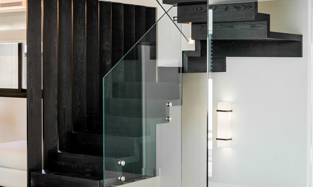 Spectaculaire moderne designer villa te koop, eerstelijns golf in Nueva Andalucia, Marbella 27187