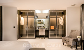 Spectaculaire moderne designer villa te koop, eerstelijns golf in Nueva Andalucia, Marbella 27196 