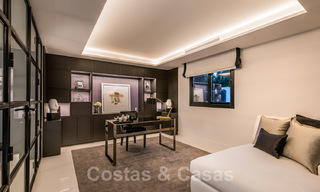 Spectaculaire moderne designer villa te koop, eerstelijns golf in Nueva Andalucia, Marbella 27205 
