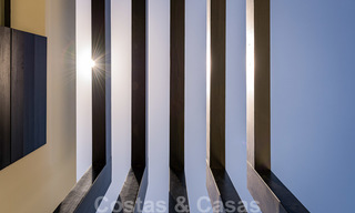 Spectaculaire moderne designer villa te koop, eerstelijns golf in Nueva Andalucia, Marbella 27209 