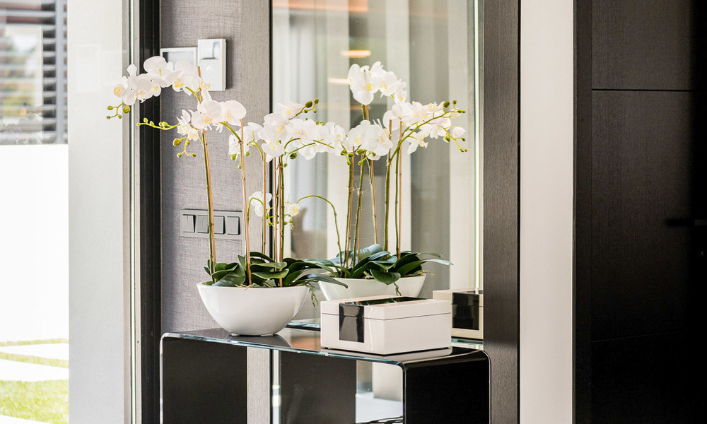 Spectaculaire moderne designer villa te koop, eerstelijns golf in Nueva Andalucia, Marbella 27233