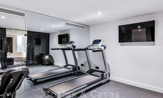 Spectaculaire moderne designer villa te koop, eerstelijns golf in Nueva Andalucia, Marbella 27238 