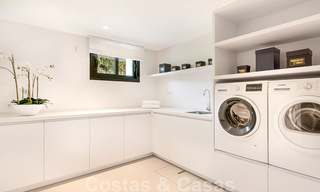 Spectaculaire moderne designer villa te koop, eerstelijns golf in Nueva Andalucia, Marbella 27260 