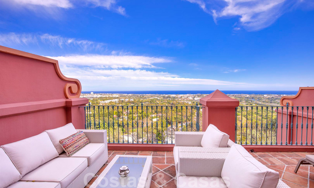 Luxe penthouse appartement met panoramisch uitzicht over de hele kust te koop, dicht bij voorzieningen en golf, Benahavis – Marbella 27519