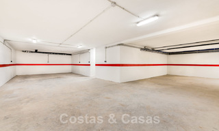 Instapklare hedendaagse mediterrane villa met zeezicht te koop op korte wandelafstand van het strand en alle voorzieningen, beachside Elviria te Marbella 27545 