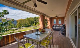 5-slaapkamer penthouse appartement te koop op de Golden Mile op korte wandelafstand van het strand en Marbella stad 27646 