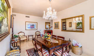 5-slaapkamer penthouse appartement te koop op de Golden Mile op korte wandelafstand van het strand en Marbella stad 27656 