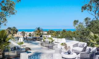 Elegante vernieuwbouw villa in het hart van de Golf Vallei in Nueva Andalucia, Marbella. Dicht bij Puerto Banus. 28066 