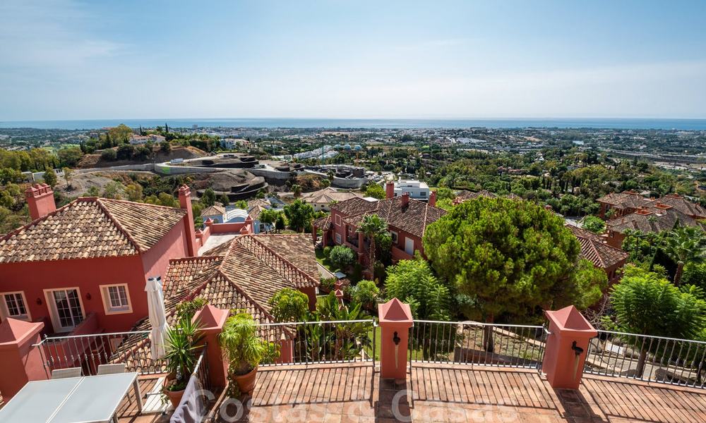 Instapklaar ruim appartement met panoramisch uitzicht op de kust en de zee in Benahavis - Marbella 28483