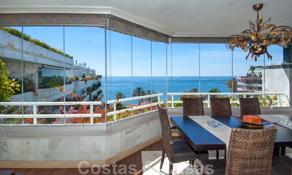 Appartementen te koop in het exclusieve eerstelijnsstrand complex Playa Esmeralda aan de Golden Mile, nabij Puerto Banús 28506