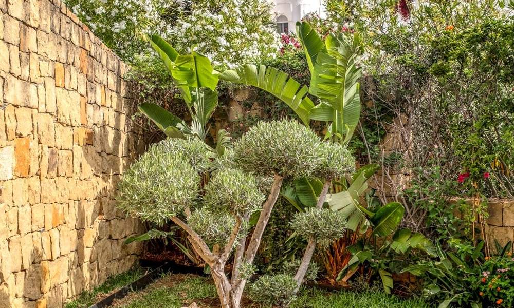 Prachtig huis met uitzicht op de groene omgeving en de zee in een gated community op de Golden Mile - Marbella 28583