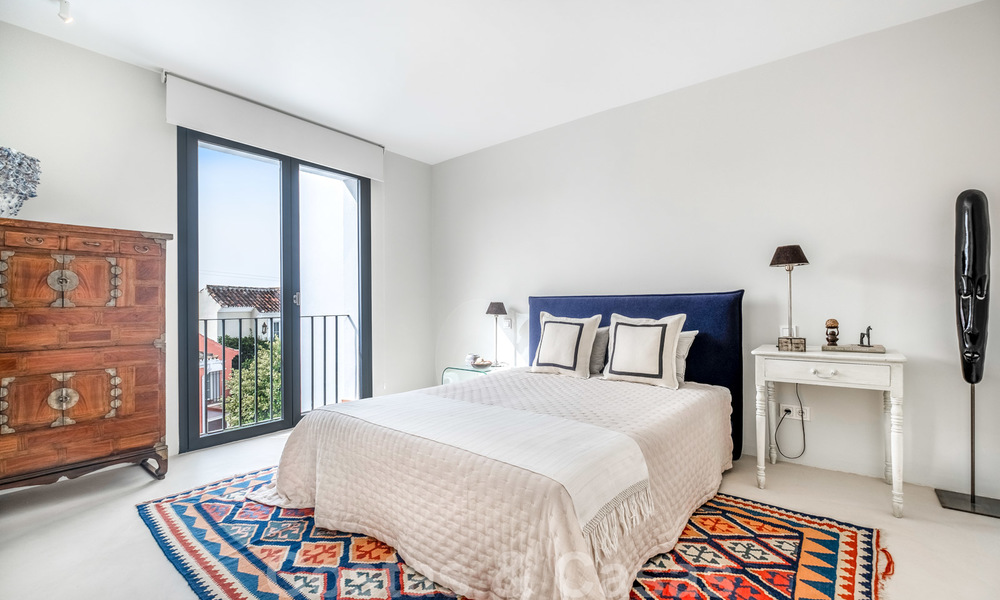 Prachtig huis met uitzicht op de groene omgeving en de zee in een gated community op de Golden Mile - Marbella 28601