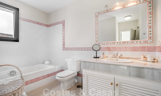 Prachtig huis met uitzicht op de groene omgeving en de zee in een gated community op de Golden Mile - Marbella 28604 