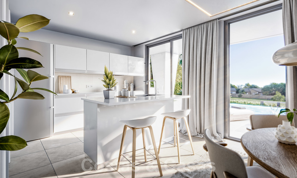 Elegante, nieuwe moderne villa's te koop in Manilva, Costa del Sol. Loopafstand tot het strand, de golfclub, de voorzieningen en de jachthaven 28632