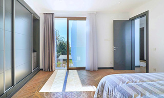 Instapklare moderne villa te koop, op loopafstand van Puerto Banus in Nueva Andalucia, Marbella 28655 