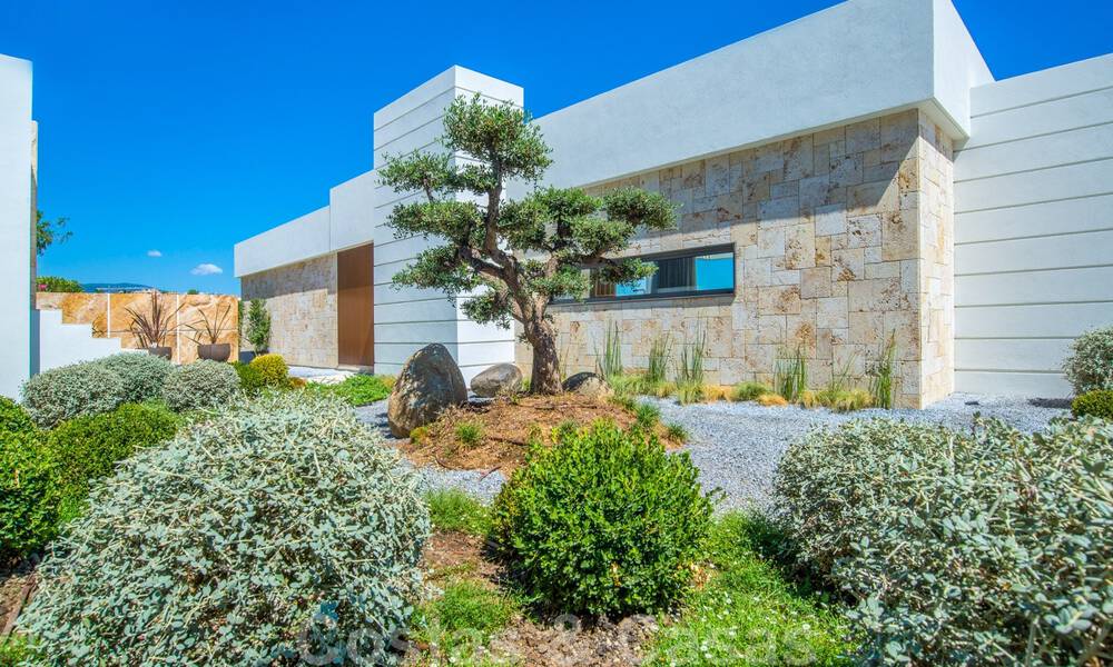 Royaal nieuwbouw appartement te koop met privézwembad in een “gated resort” te Benahavis - Marbella 29080