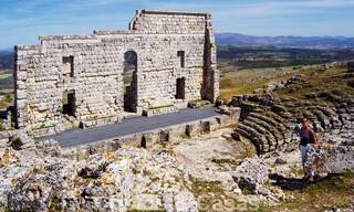 Wijngaard – landgoed met een villa in een moderne stijl te koop nabij Ronda in Andalusië 29332 