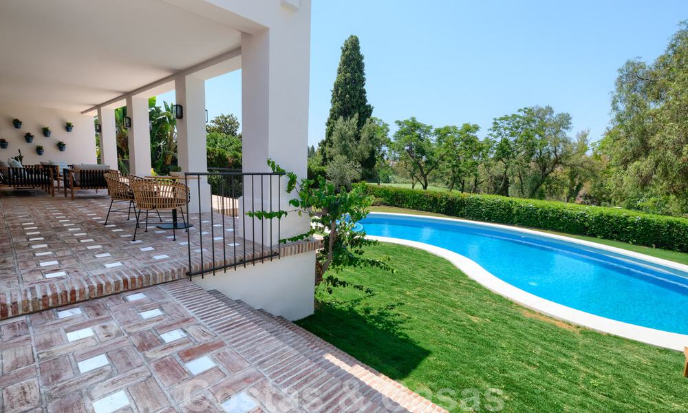 Te koop, eerstelijns golfvilla, smaakvol gerenoveerd in begeerde, rustige buurt in Guadalmina, Marbella 29214
