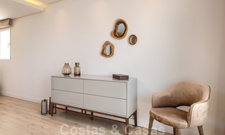 Te koop, eerstelijns golfvilla, smaakvol gerenoveerd in begeerde, rustige buurt in Guadalmina, Marbella 29264 