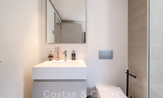 Te koop, eerstelijns golfvilla, smaakvol gerenoveerd in begeerde, rustige buurt in Guadalmina, Marbella 29266 