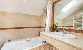 Appartementen en rijhuizen te koop op loopafstand van voorzieningen en Puerto Banus in Nueva Andalucia, Marbella 29281 