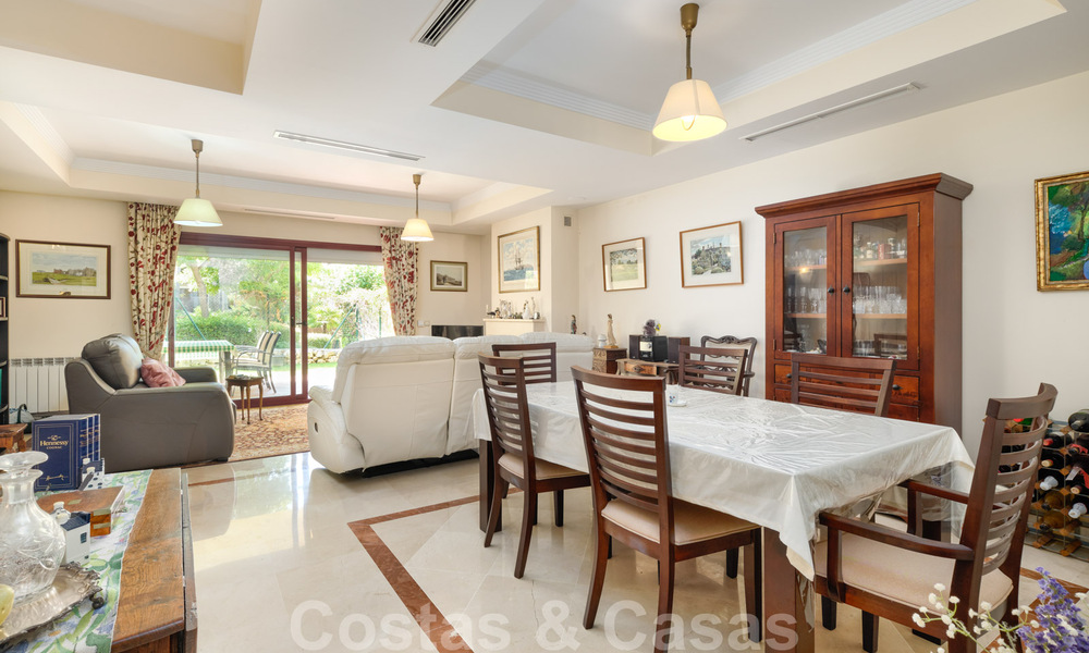 Appartementen en rijhuizen te koop op loopafstand van voorzieningen en Puerto Banus in Nueva Andalucia, Marbella 29293