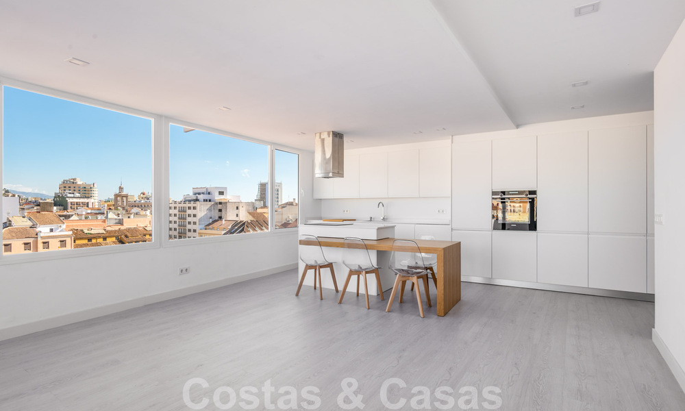 Eén van de beste penthouses te koop in Malaga centrum met panoramisch uitzicht en op wandelafstand van vrijwel alles 29346