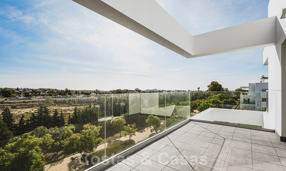 Instapklaar nieuw modern penthouse hoekappartement te koop in Benahavis - Marbella 30273