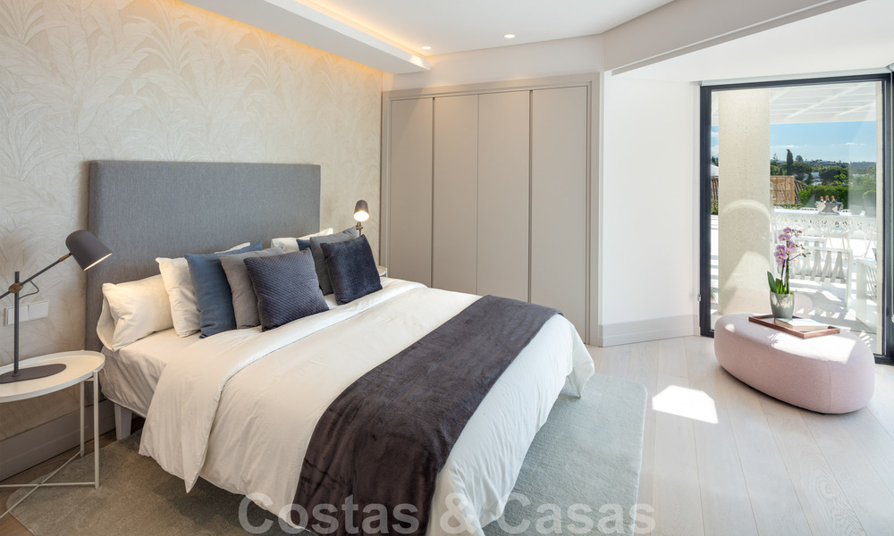 Stijlvol gerenoveerde villa te koop met prachtig uitzicht op de bergen in Nueva Andalucia - Marbella, op loopafstand van voorzieningen 30285