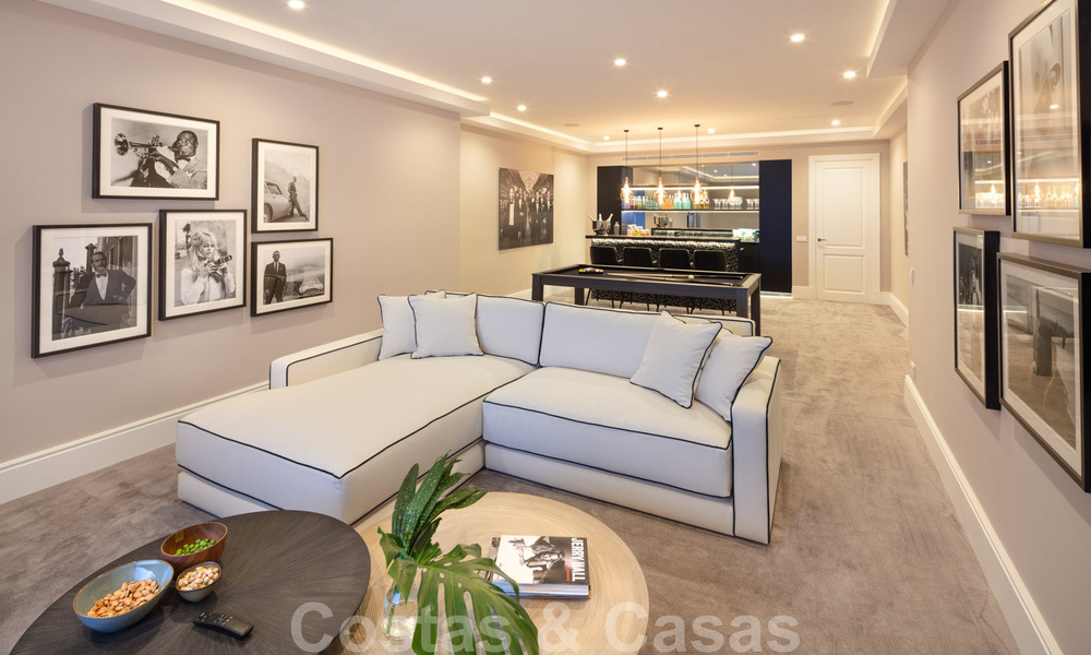 2 Elegante nieuwe luxevilla´s te koop van topkwaliteit in een klassieke en Provençaalse stijl boven de Golden Mile in Marbella 30464