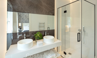 2 Elegante nieuwe luxevilla´s te koop van topkwaliteit in een klassieke en Provençaalse stijl boven de Golden Mile in Marbella 30466 