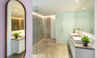 Gloednieuwe villa in eigentijdse stijl in een gated community met panoramisch zeezicht te koop in Benahavis - Marbella 30654 