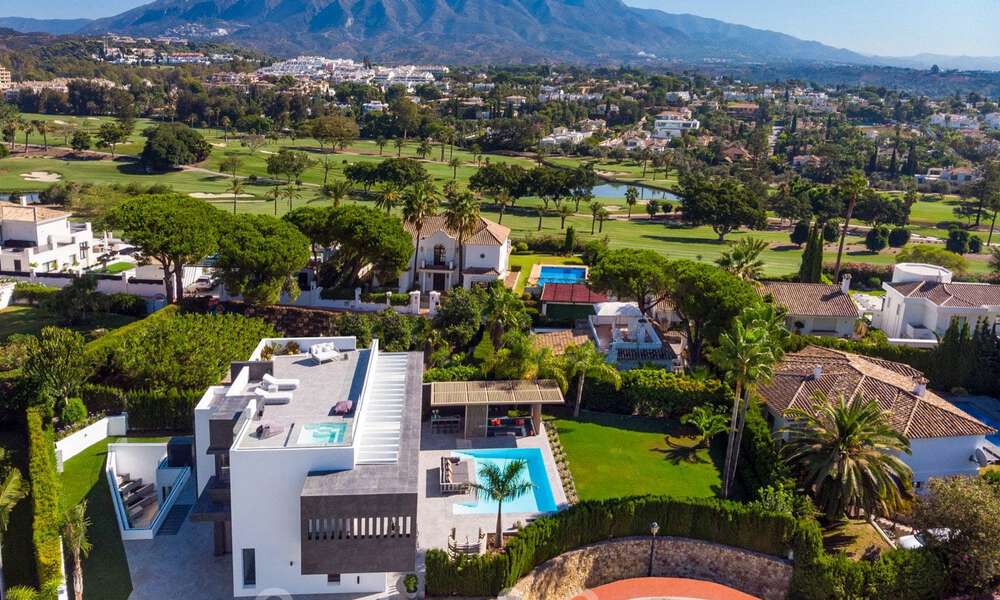 Moderne designvilla te koop in het hart van Nueva Andalucia, Marbella 30822