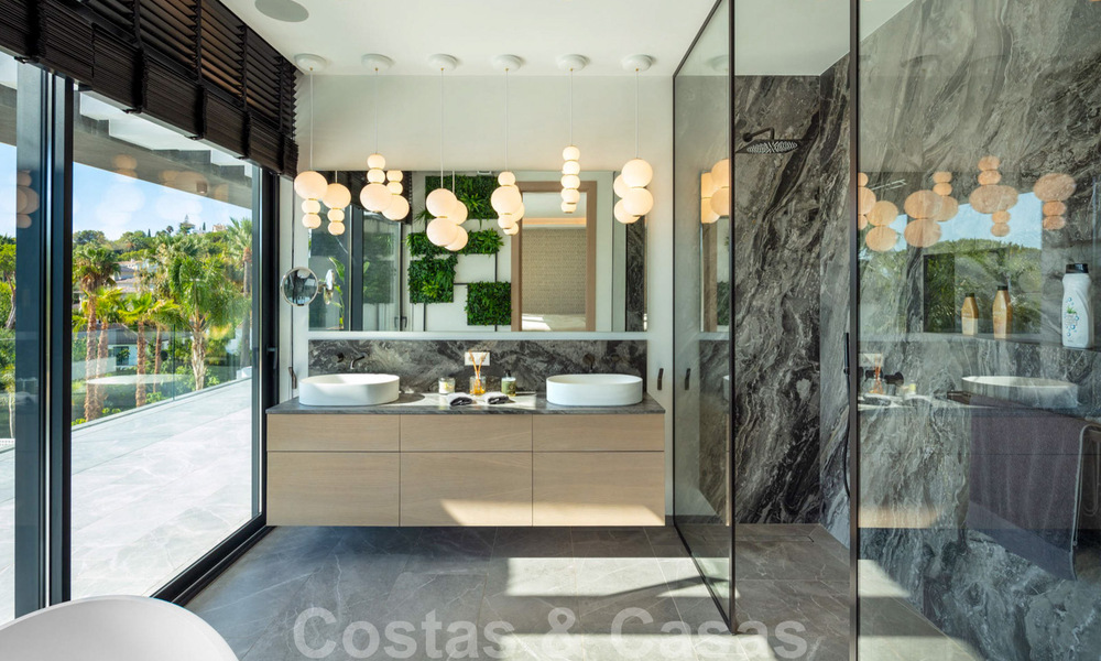 Moderne designvilla te koop in het hart van Nueva Andalucia, Marbella 30824