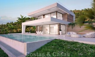 Moderne nieuwbouw villa te koop, direct aan de golfbaan met panoramisch golf-, berg- en zeezicht in Estepona 30871 