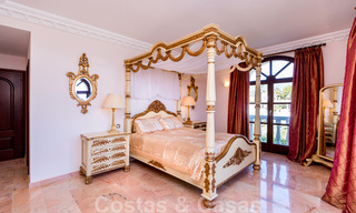Statige landelijke villa te koop in een klassieke Mediterrane stijl op de New Golden Mile, dicht bij het strand en Estepona centrum 31412 