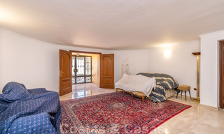 Statige landelijke villa te koop in een klassieke Mediterrane stijl op de New Golden Mile, dicht bij het strand en Estepona centrum 31431 