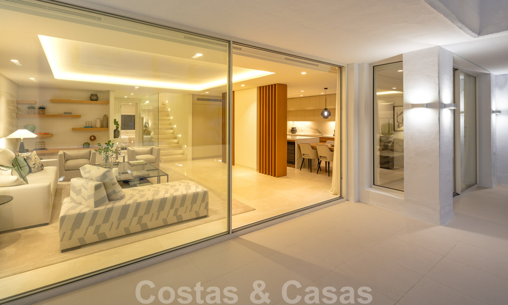 Toplocatie, volledig gerenoveerd penthouse met gedeeltelijk zeezicht te koop in Puente Romano - Golden Mile, Marbella 31276