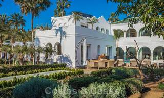 Unieke luxe villa in een Andalusische-Moorse stijl te koop op loopafstand van het strand en de golfbaan in West Marbella 31331 