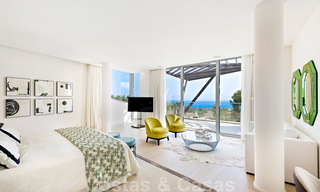 Uitstekende locatie, modern design huis te koop in de heuvels van Marbella, boven de Golden Mile in Sierra Blanca 31490 