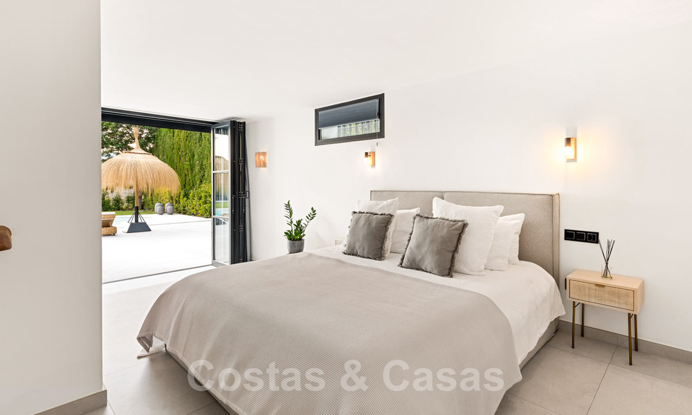 Prachtig gerenoveerde villa in Scandinavische stijl, met prachtig uitzicht te koop in Benahavis - Marbella 31695