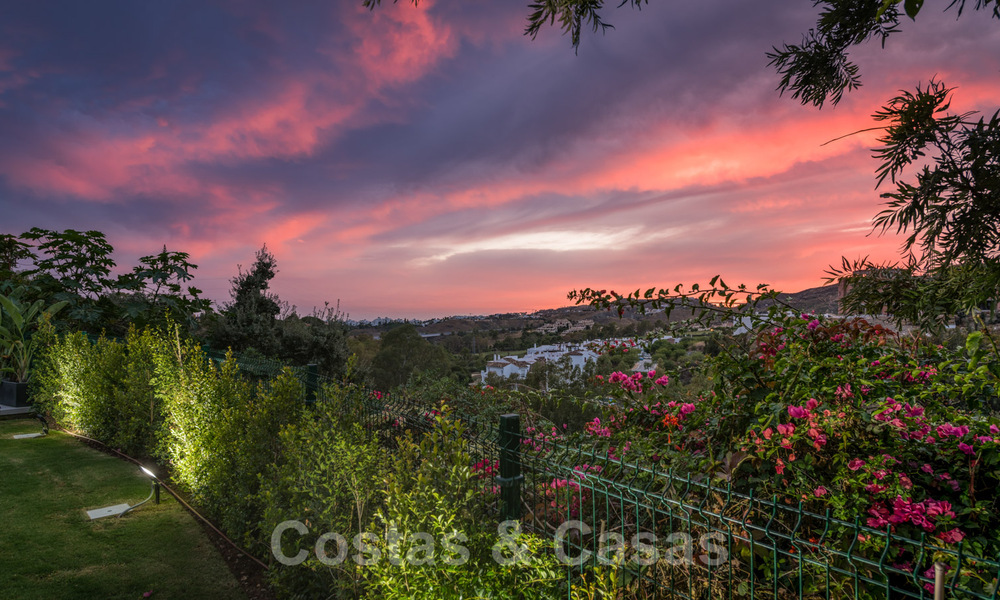 Prachtig gerenoveerde villa in Scandinavische stijl, met prachtig uitzicht te koop in Benahavis - Marbella 31712